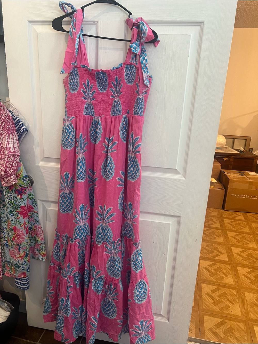 Crown & Ivy Pink Pineapple Print Tie-Shoulder Sundress